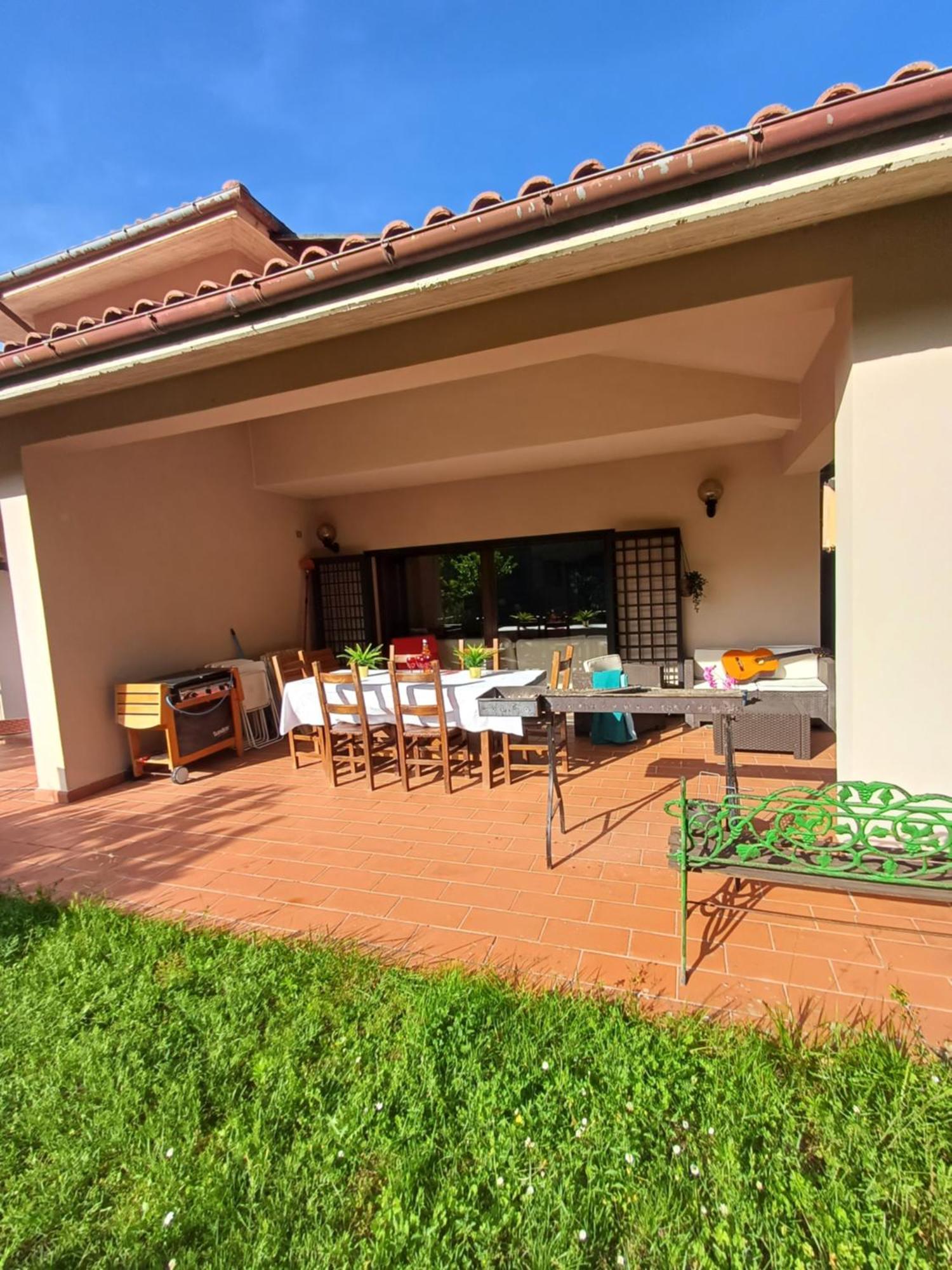 Villa Rosa Caporciano Exterior foto